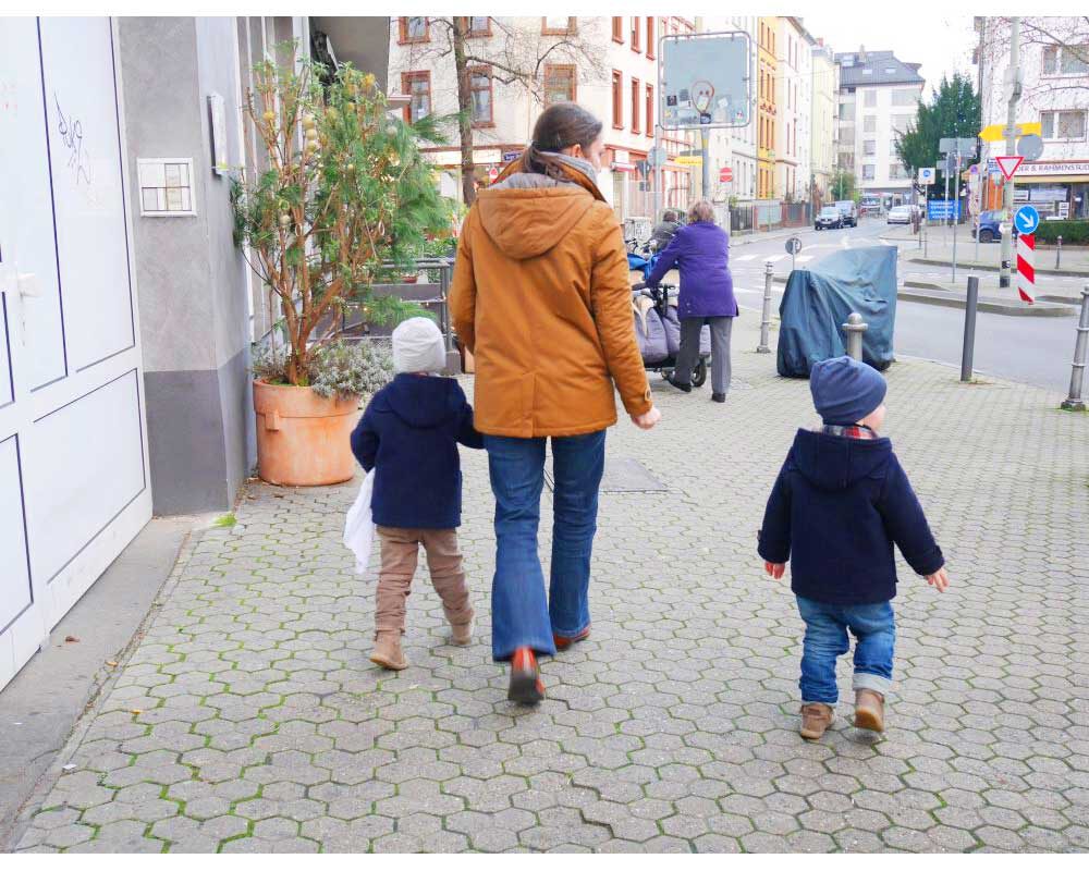 Klare Ansagen - Bei kleinen Kindern dauert es oft Monate, bis sie Regeln verinnerlicht haben.